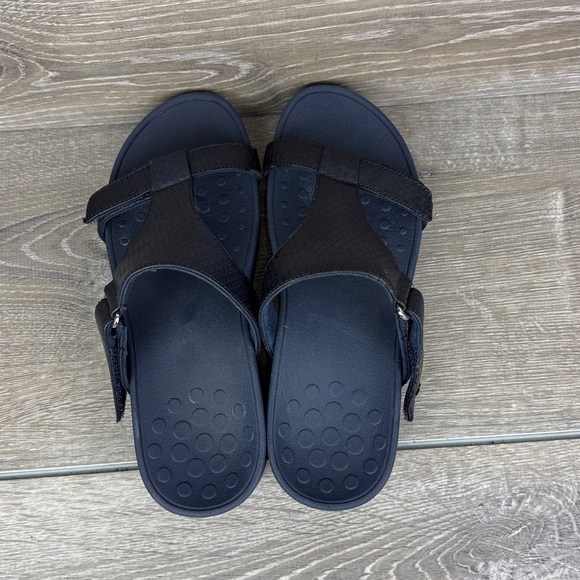 Vionic Ellie Navy Blue Snakeskin Women’s Sz 7 Hook & Loop Platform Sandals - Picture 5 of 10